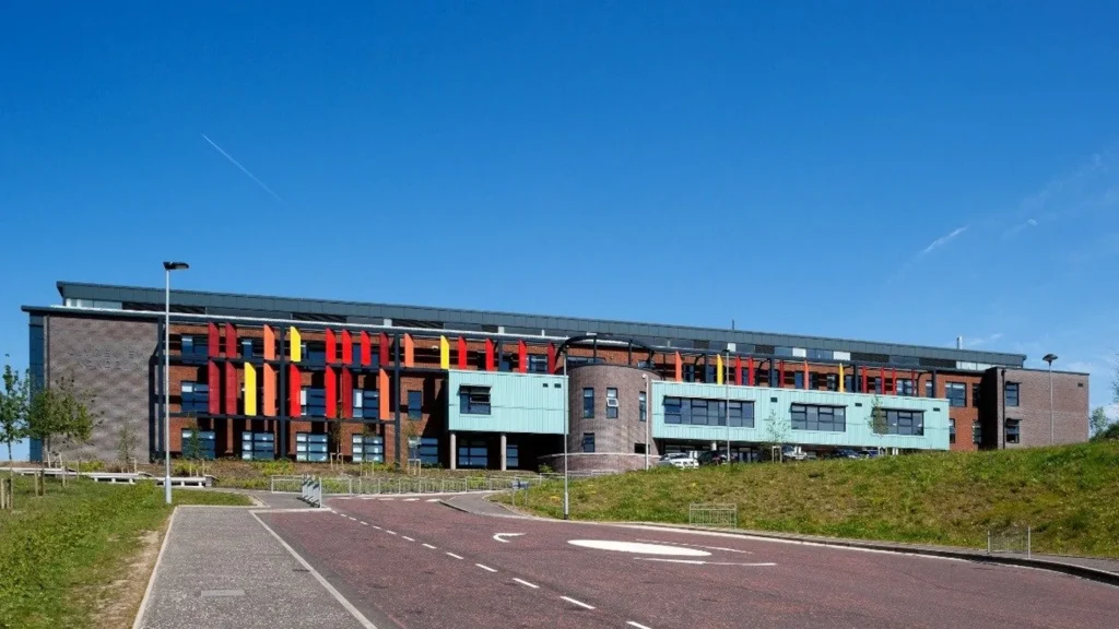 Clydeview Academy, Gourock